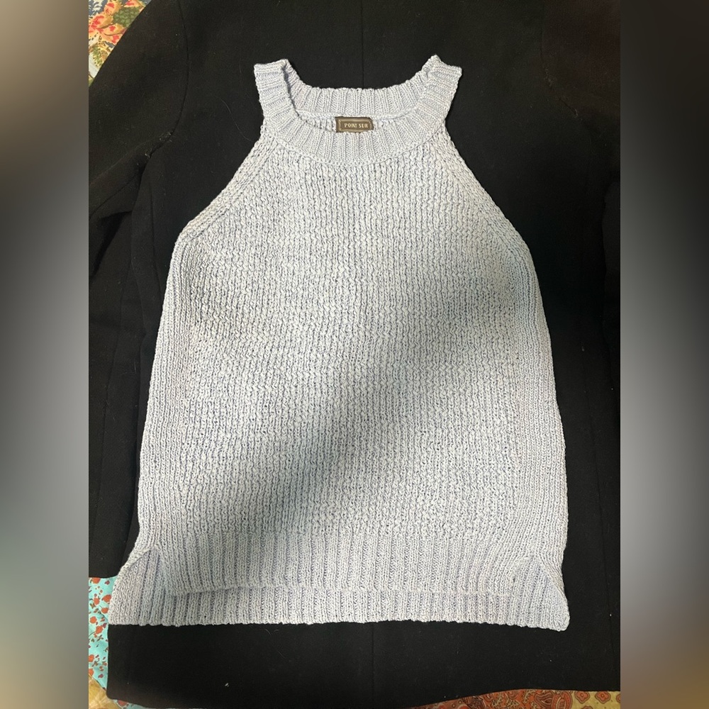 Knit Sleeveless Top - Light blue
